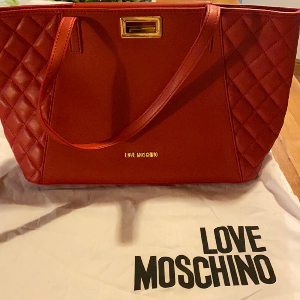 Authentic Red Quilted Love Moschino tote. LAST $⬇️